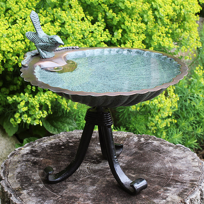Scallop Shell Bird Bath with Tripod Stand – Decorative Outdoor Garden Decor